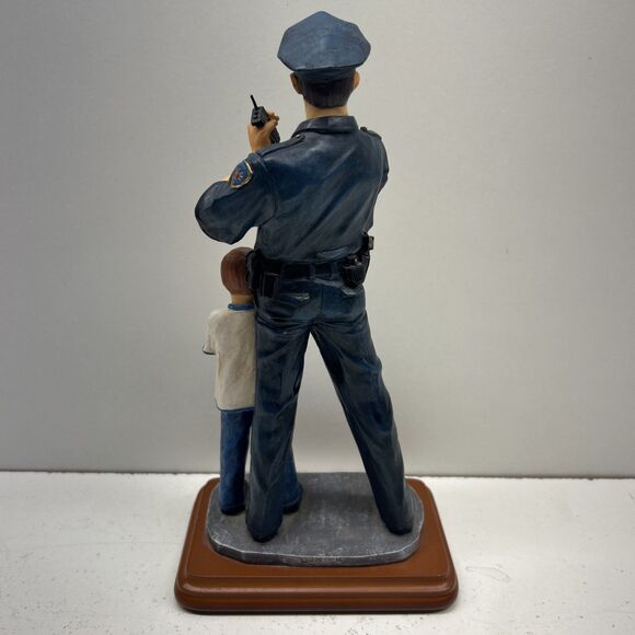 Rare Vintage 2000 Vanmark Blue Hats of Bravery “Hero” #1/1730 Collector Plate - Picture 2 of 7